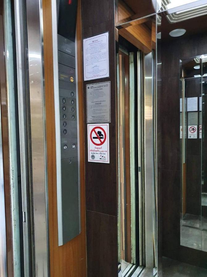 The Montana Lodge-Sathorn Bangkok Eksteriør bilde