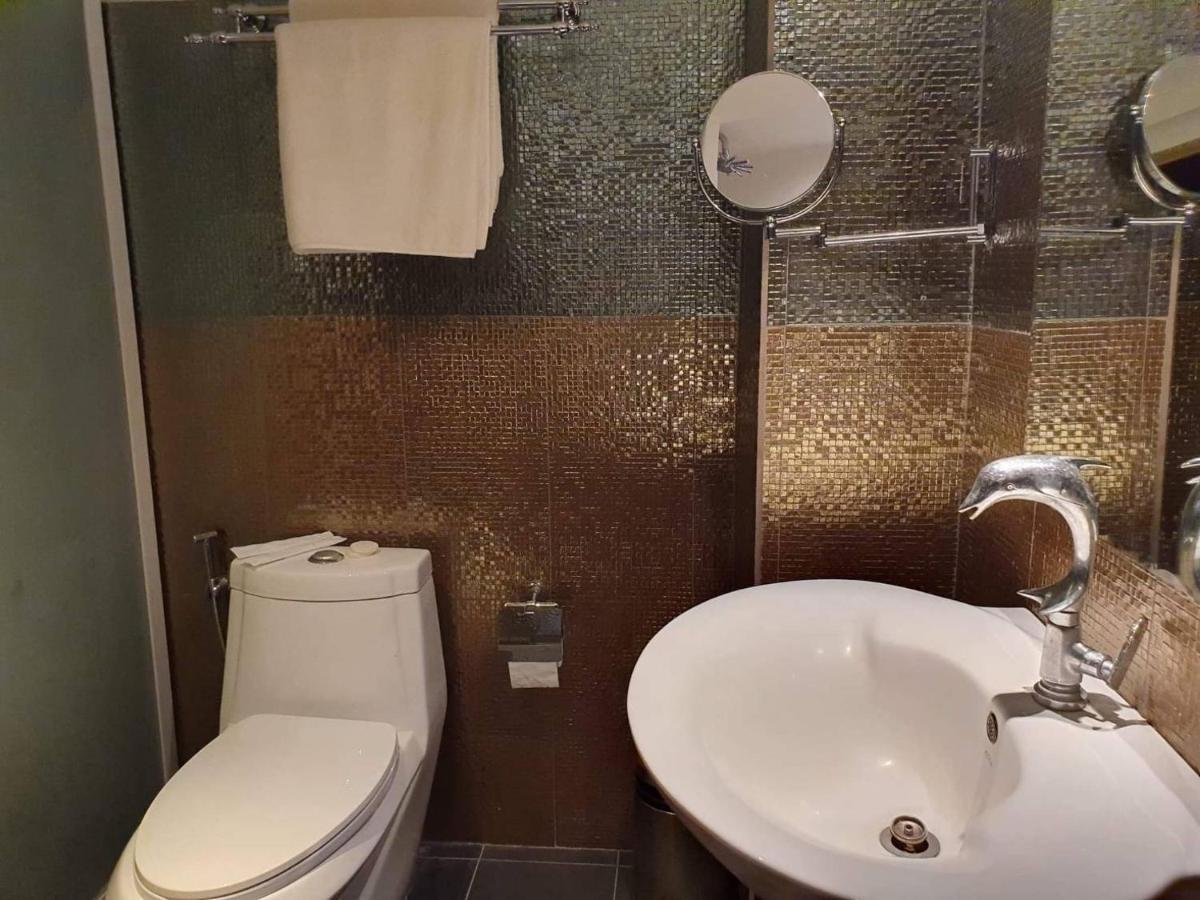 The Montana Lodge-Sathorn Bangkok Eksteriør bilde