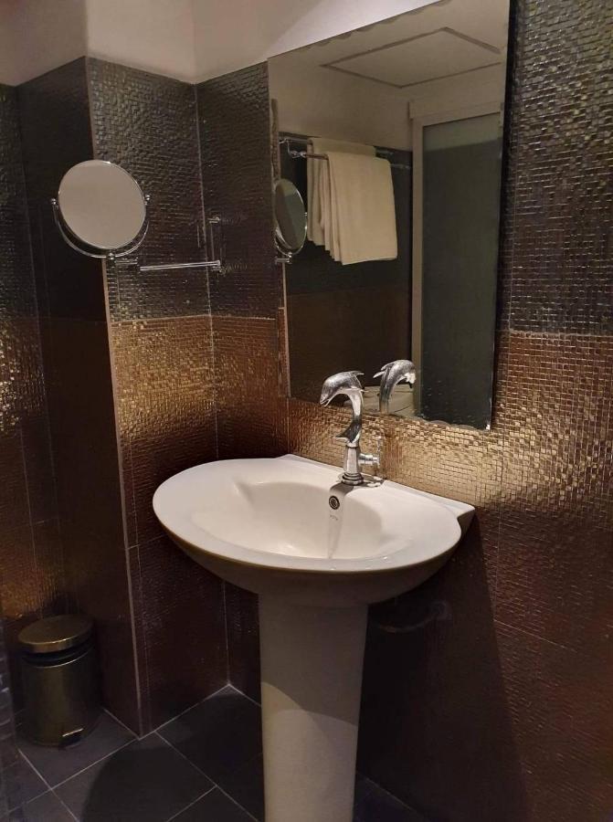 The Montana Lodge-Sathorn Bangkok Eksteriør bilde